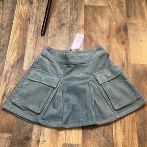 Wild Fable Pleated corduroy Cargo pocket mini skirt size xs.